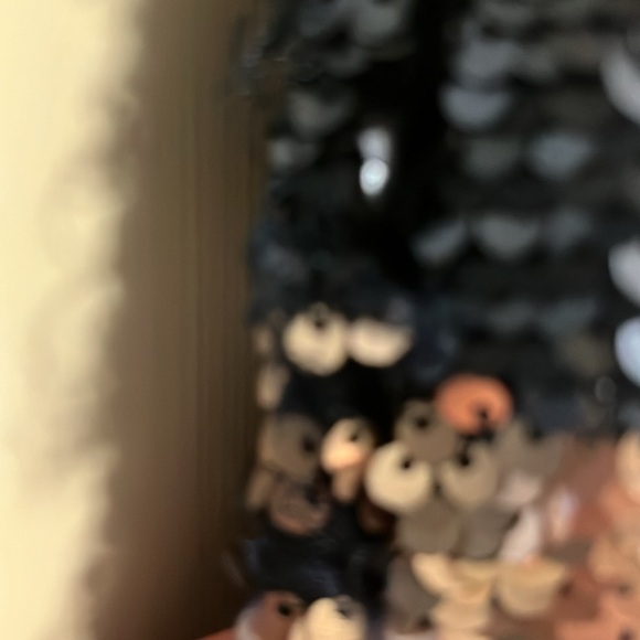 Gap kids 1 plus sequin a line dress, fits a woman 0-2. - Picture 8 of 8